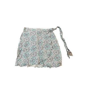 LOFT Petites Wrap Skirt Size 12P | Boho Medallion Print Tie Waist Ruffle Hem